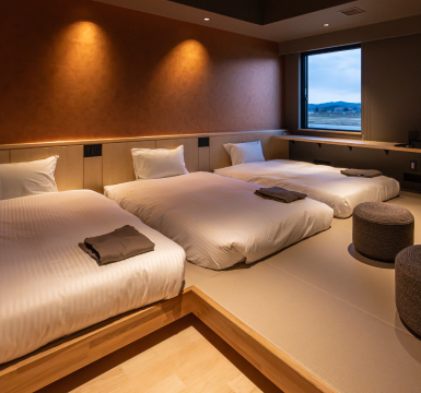 小上がりのある和モダンの客室 イメージ