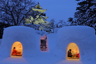 横手のかまくら祭り